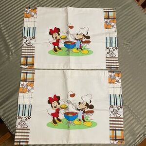 Disney Mickey and Minnie Chef Placemats - White and Brown
